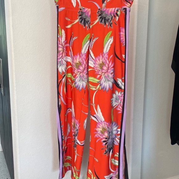 Trina Turk Shangri La Floral Swim Coverup - Picture 5 of 5